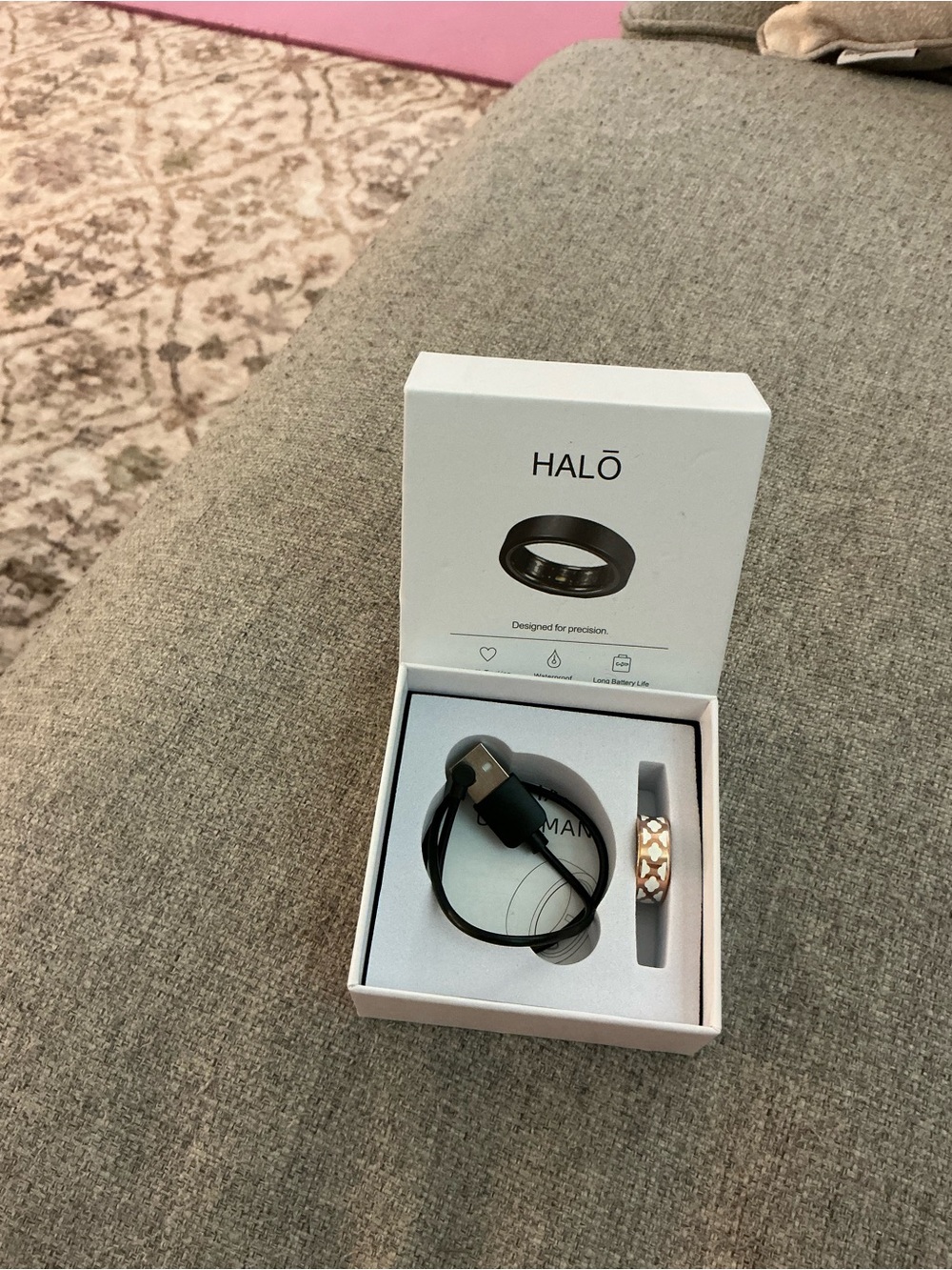 Halo Women’s Ring in Rose Gold and Silver Tone with Cutout Pattern
